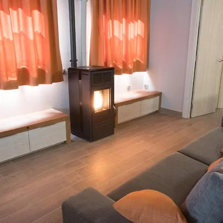 Apartamento Cal Nunci-apartament Cadí